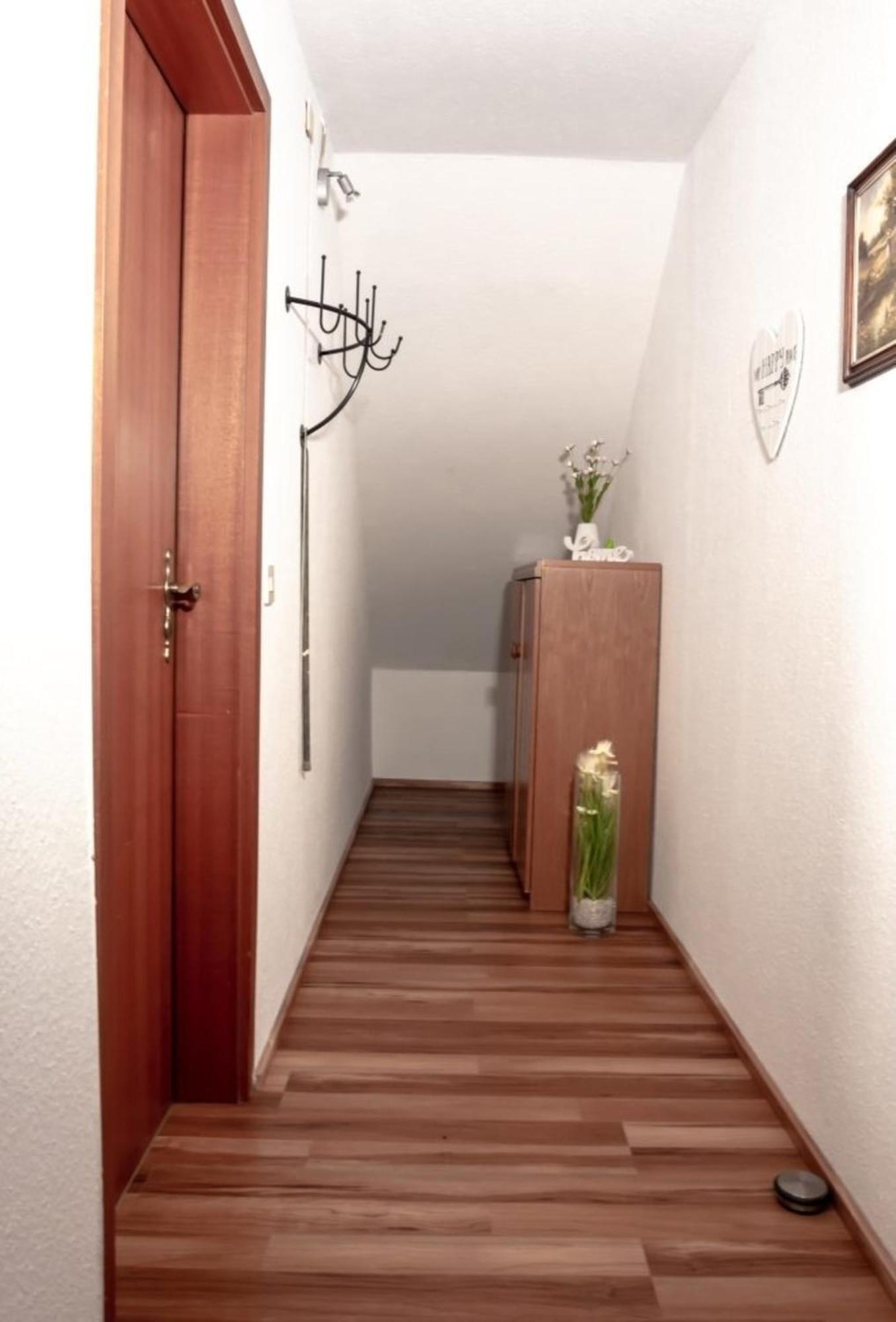 Ferienwohnung Grauschiefer Irsch Ngoại thất bức ảnh